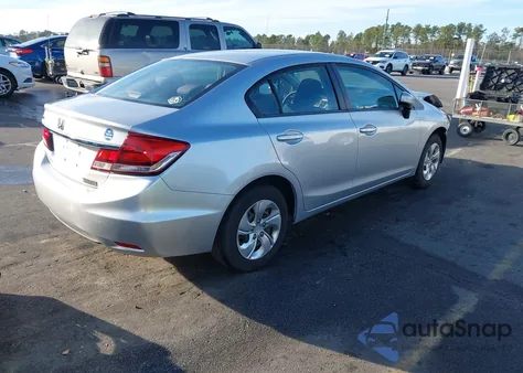 2015 Honda Civic Lx z USA, uszkodzony, nr VIN 19XFB2F58FE105159